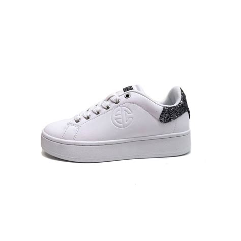 Sneaker firmate da donna 